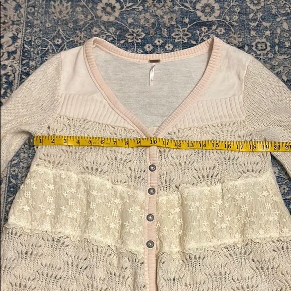 Free People Honeysuckle Years Lace Button Cardigan Sweater Boho Cottagecore - Picture 14 of 15